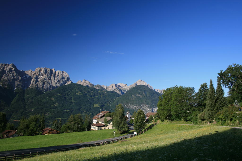 Fruehstueckspension Alpenrose Bed & Breakfast Iselsberg Buitenkant foto